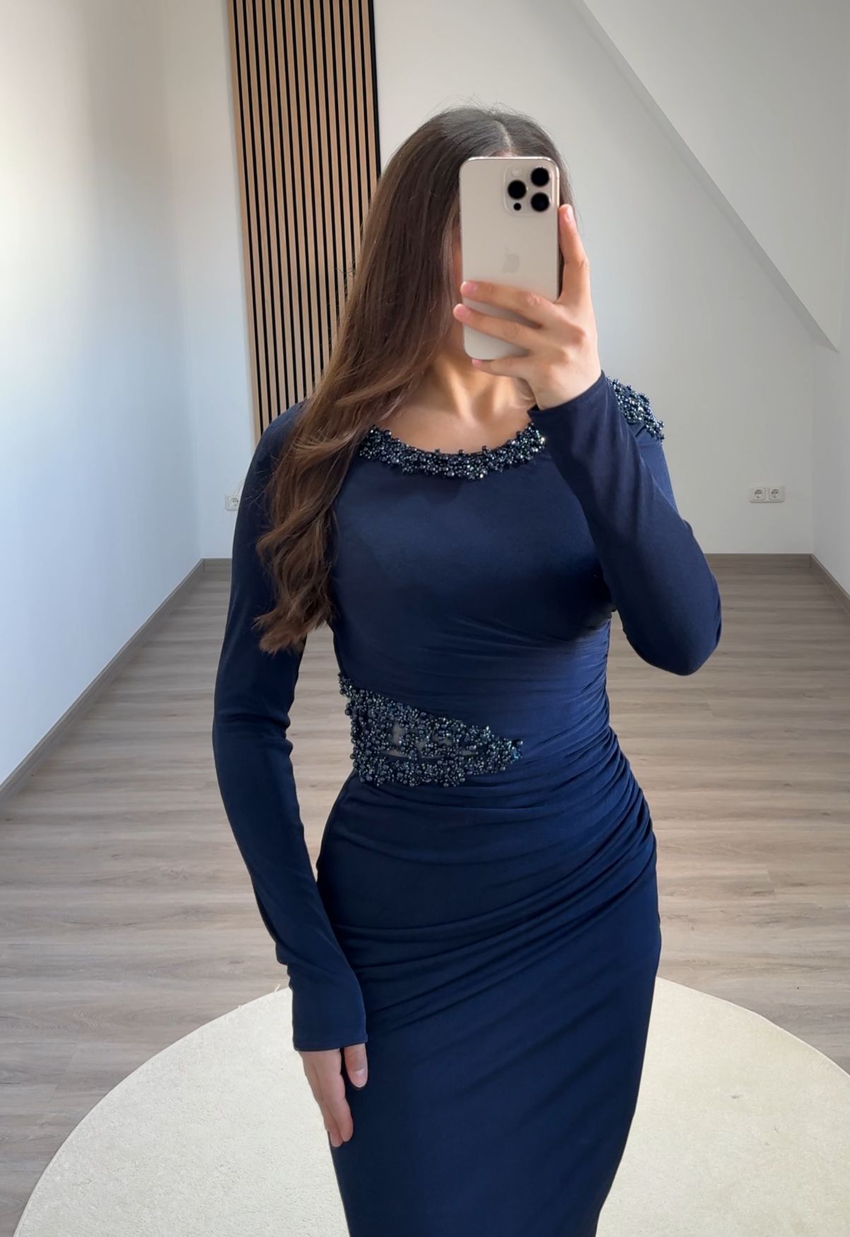 Elegant Long Sleeves Scoop Empire-Waist Pearls Satin Formal Dress