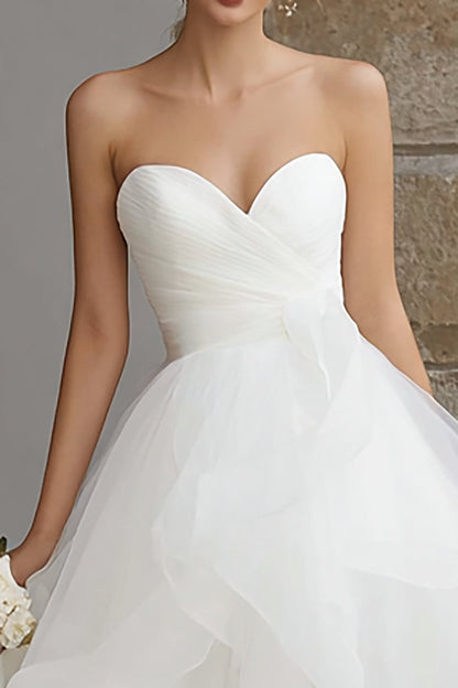 Ivory Sweetheart Organza A-Line Ruffled Sweep Train Wedding Dress