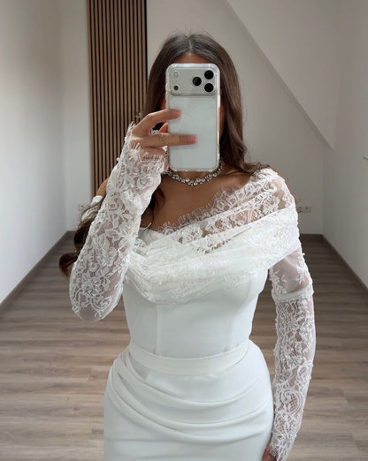 A-Line Long Sleeves Scoop Floral Appliques Evening Dress