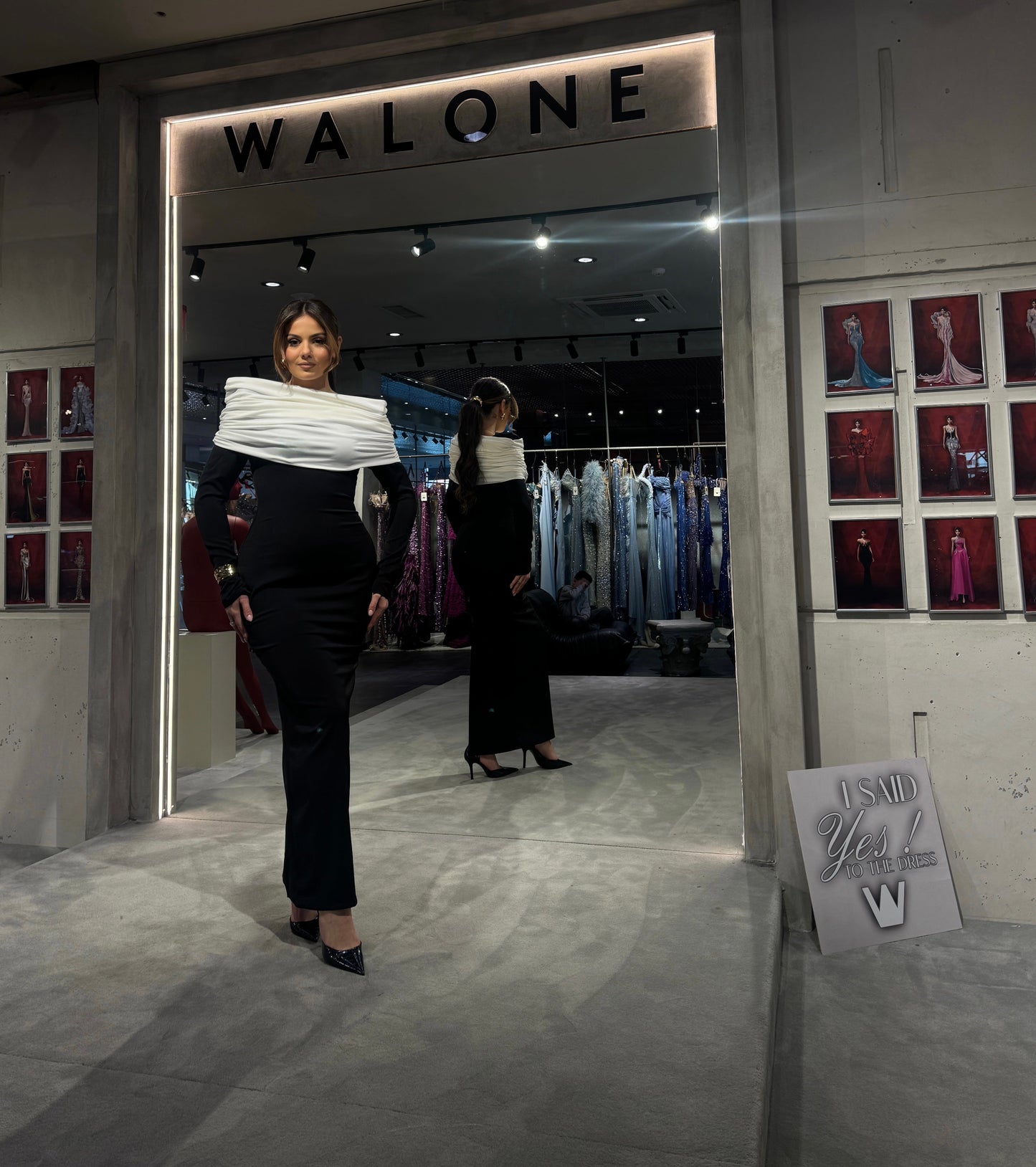 Black & White Long Sleeves Sheath Midi Dress