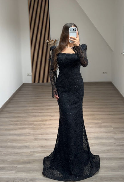 Long Sleeves High Neck Pearls Ruched Evening Dress