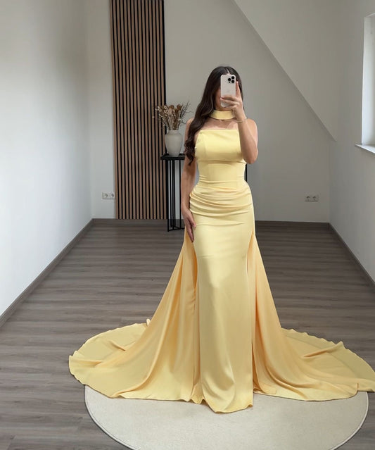 Charming A-Line Strapless Sleeveless Bowknot Evening Dress