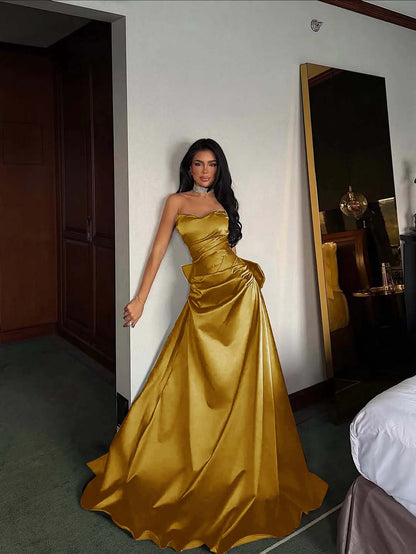 Black Satin Sweetheart Strapless Sleeveless Long A-Line Prom Dress With Pleated