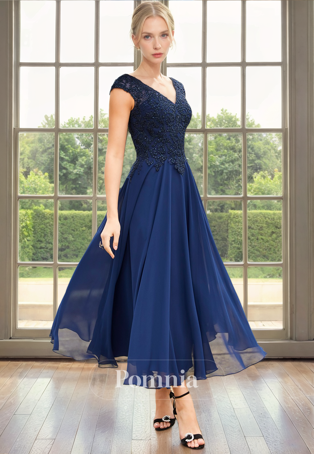 A-Line Empire-Waist Sleeveelss Pleated Chiffon Long Mother of Bride Dress