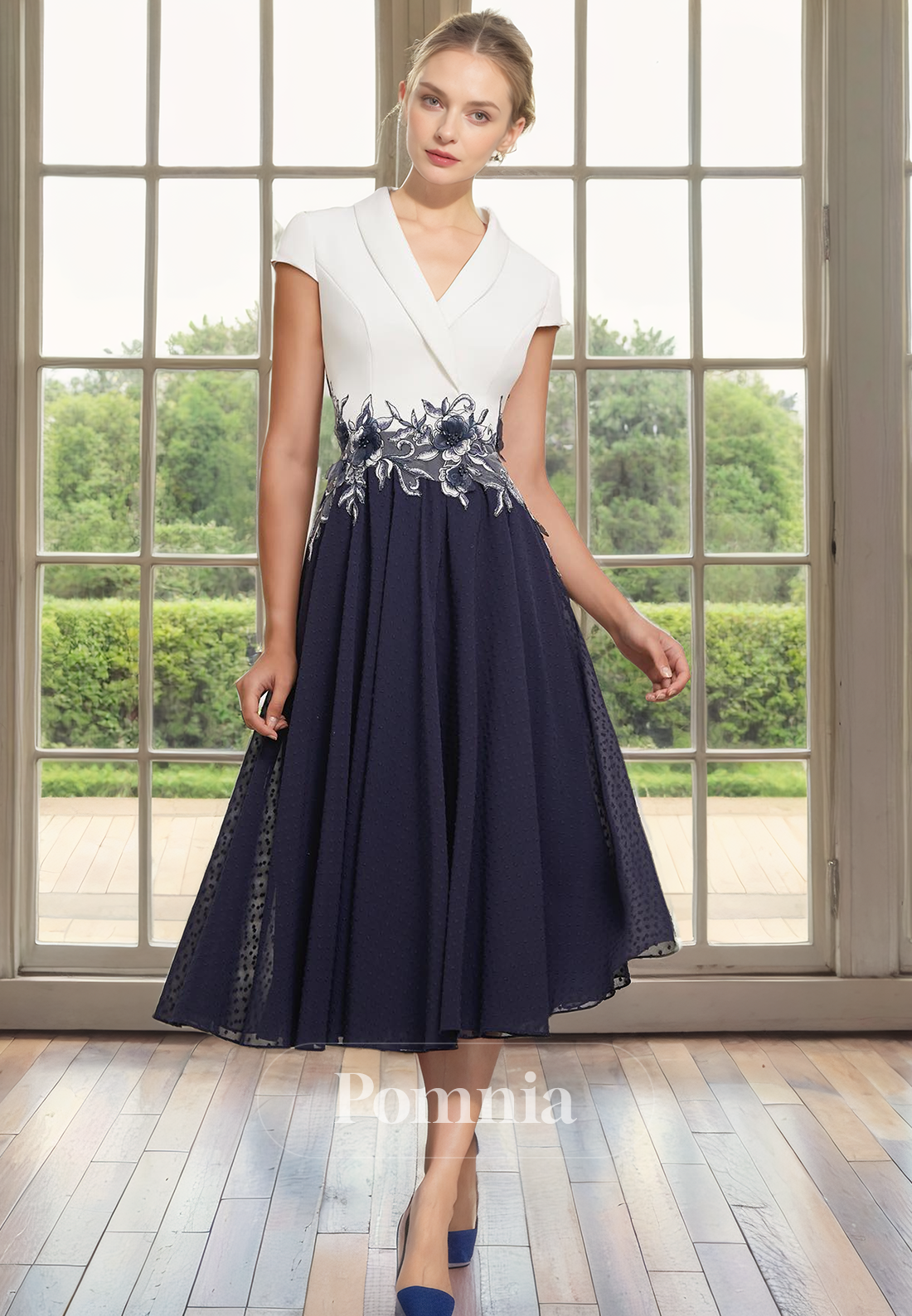 A-Line Empire-Waist Short Sleeves Appliques Pleated Mother of Bride Dress