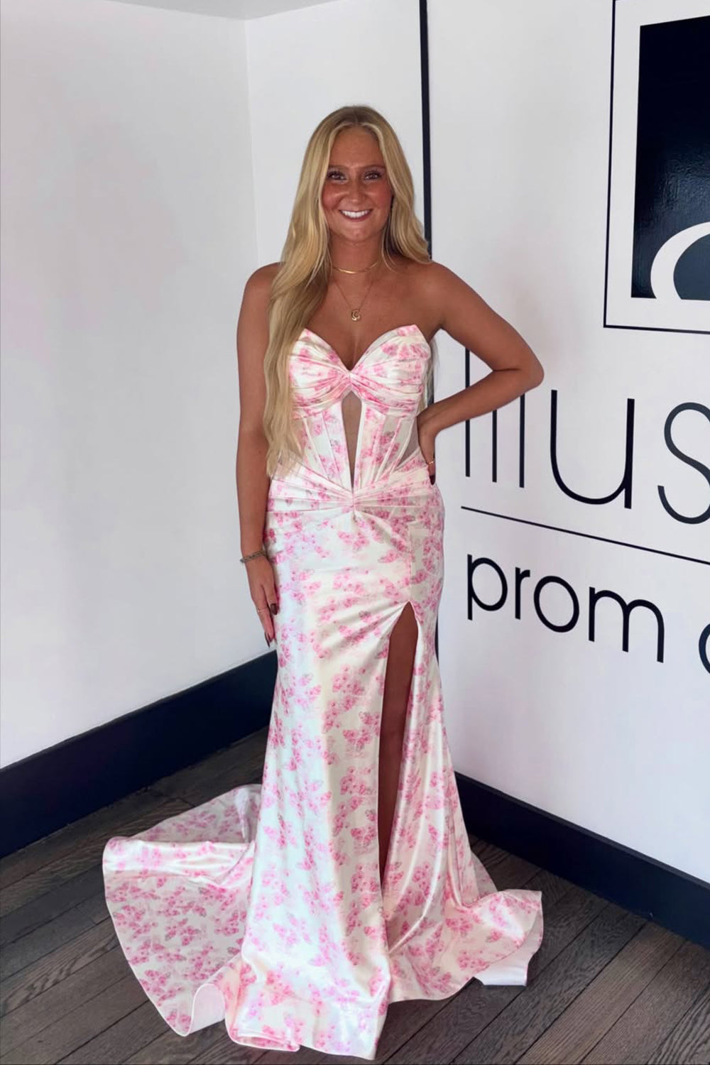 Cute Mermaid Sweetheart Keyhole Floral Prom Dress