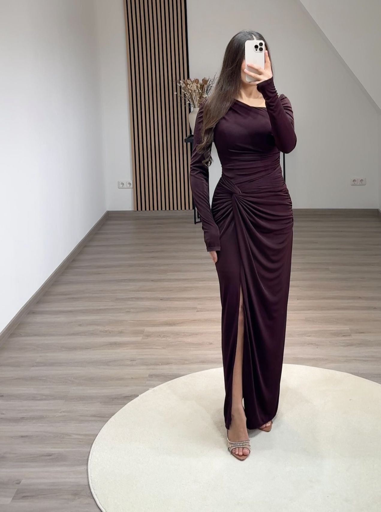 Charming A-Line Long Sleeves V-Neck Corset Evening Dress