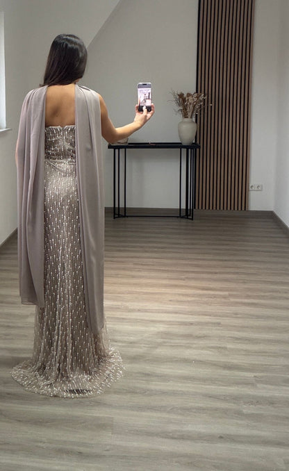 Elegant Long Sleeves Scoop Sequins A-Line Evening Dress