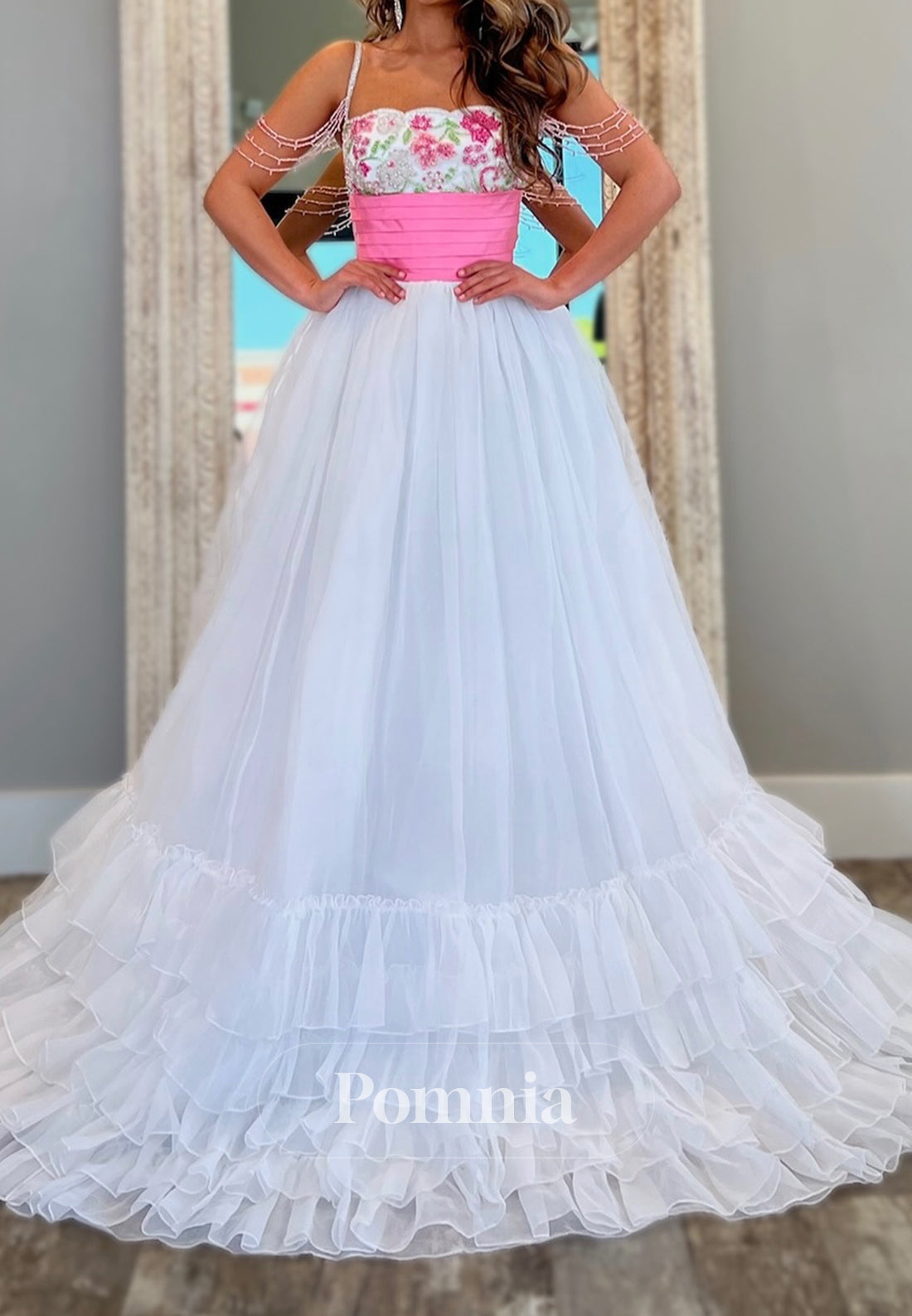 A-Line Spaghetti Straps Square Appliques Prom Dress