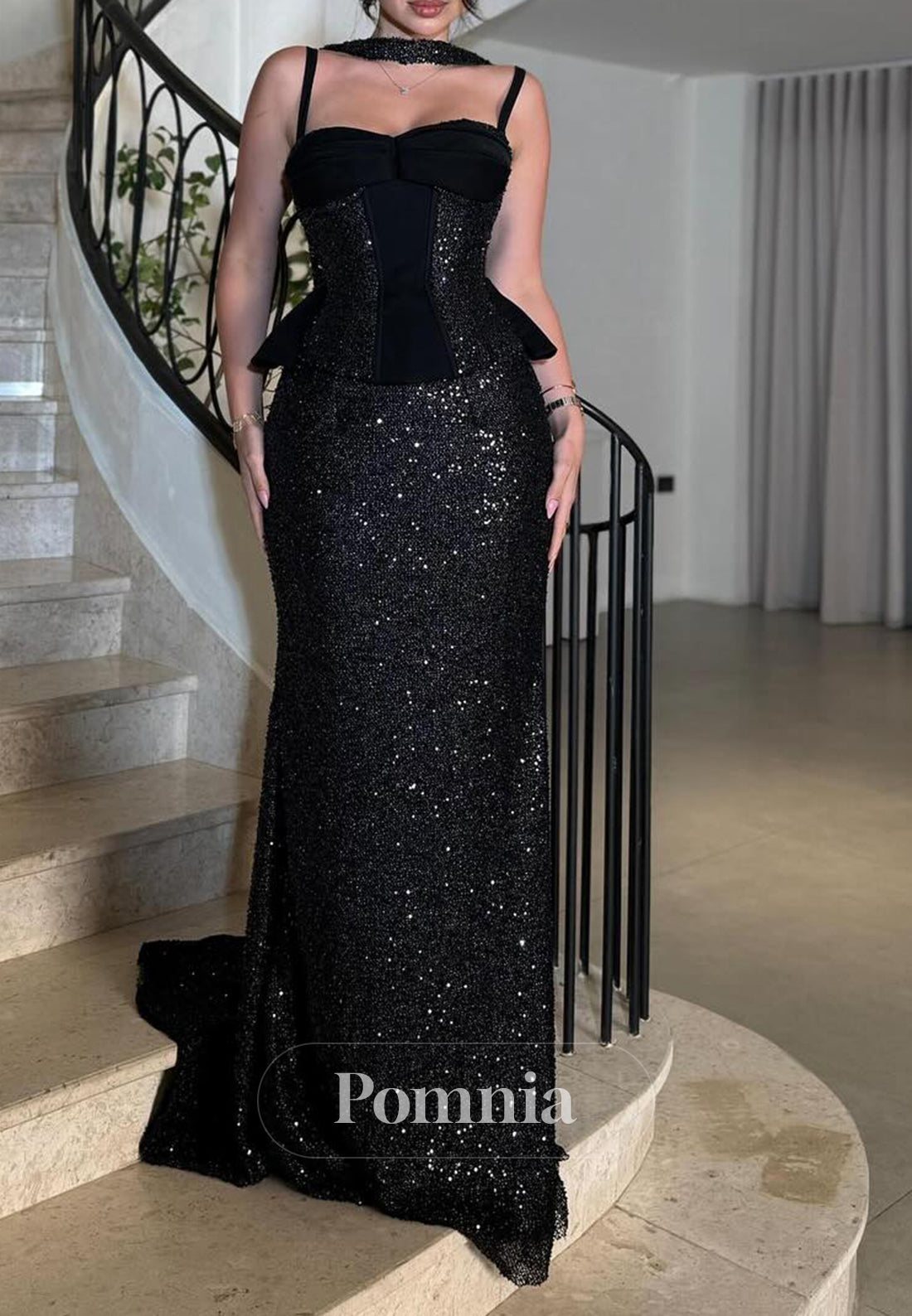 Black A-Line Spaghetti Straps Sqaure Sequins Prom Dress