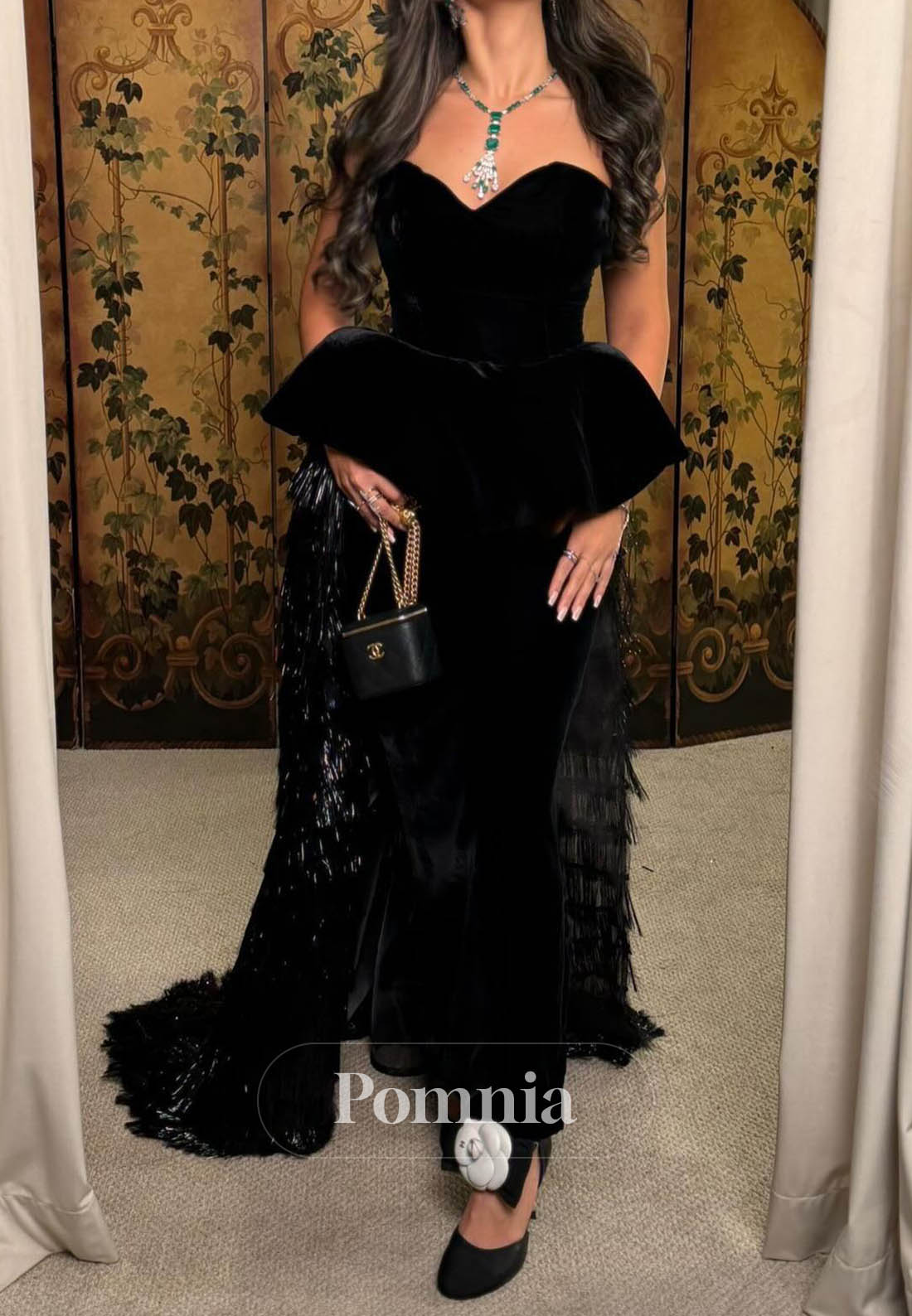 Black Sleeveless Strapless Sequins Corset Prom Dress