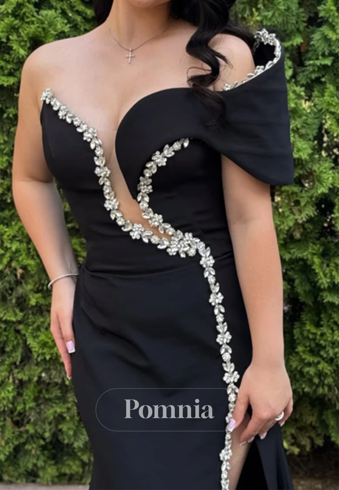 Black Sweetheart Sleeveless Slit Beads Prom Dress