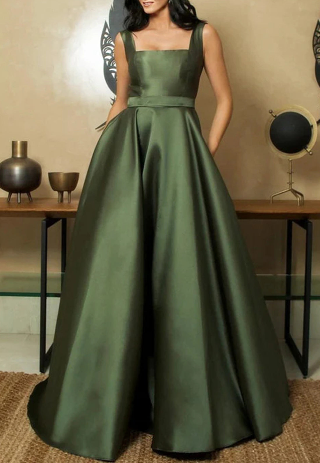 A-Line Square Spaghetti Straps Empire-Waist Sweep Train Long Mother of Bride Dress Formal Evening Gown