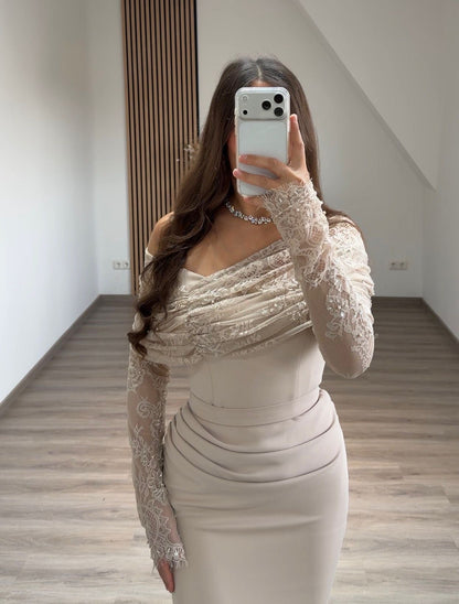 Sheath Long Sleeves High Neck Empire-Waist Formal Evening Dress