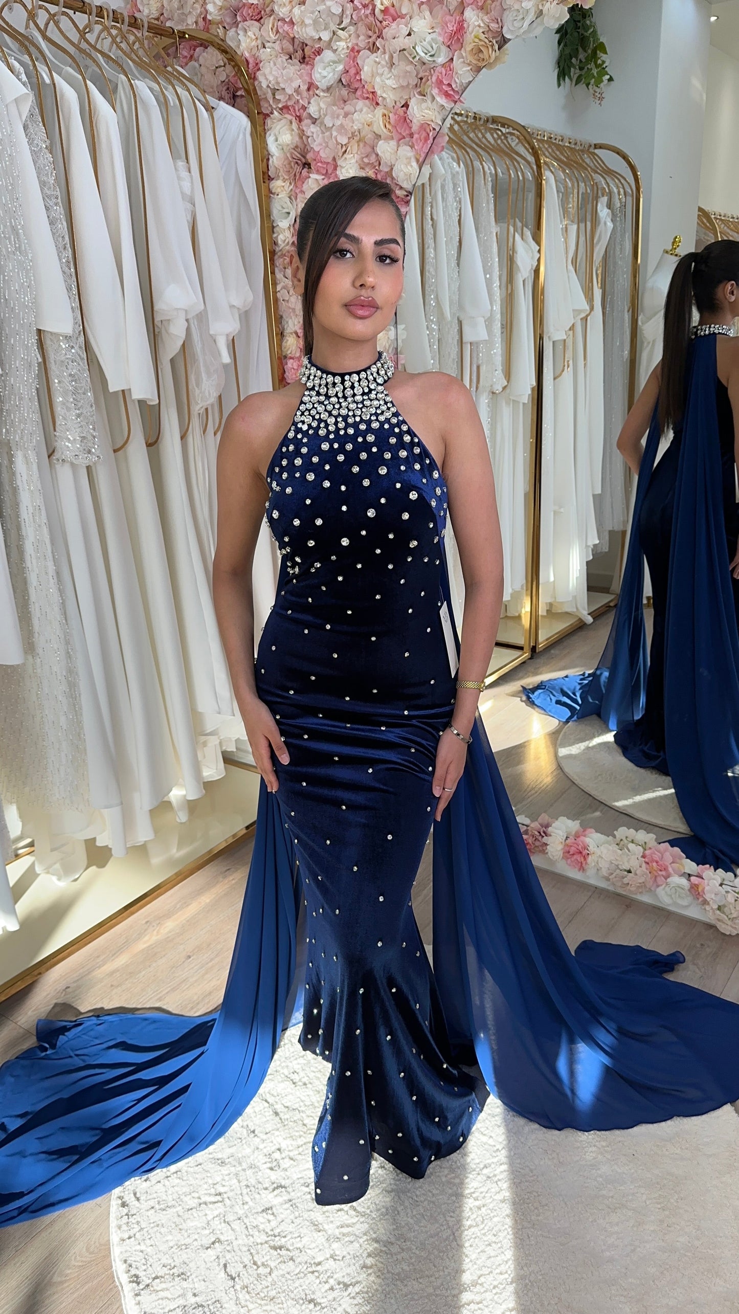 Premium Halter Sleeveless Sequins Velvet Dress