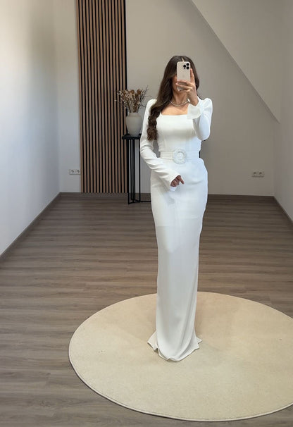 Elegant Long Sleeves Scoop Backless Evening Dress