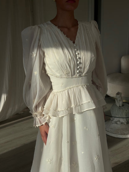 Ivory V Neck Long Sleeves Vintage Evening Formal Dress