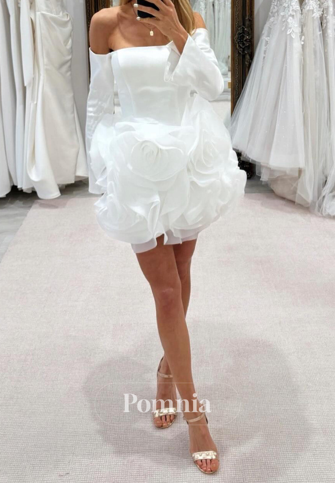 Charming A-Line Long Sleeves Ruffles Short Wedding Dress