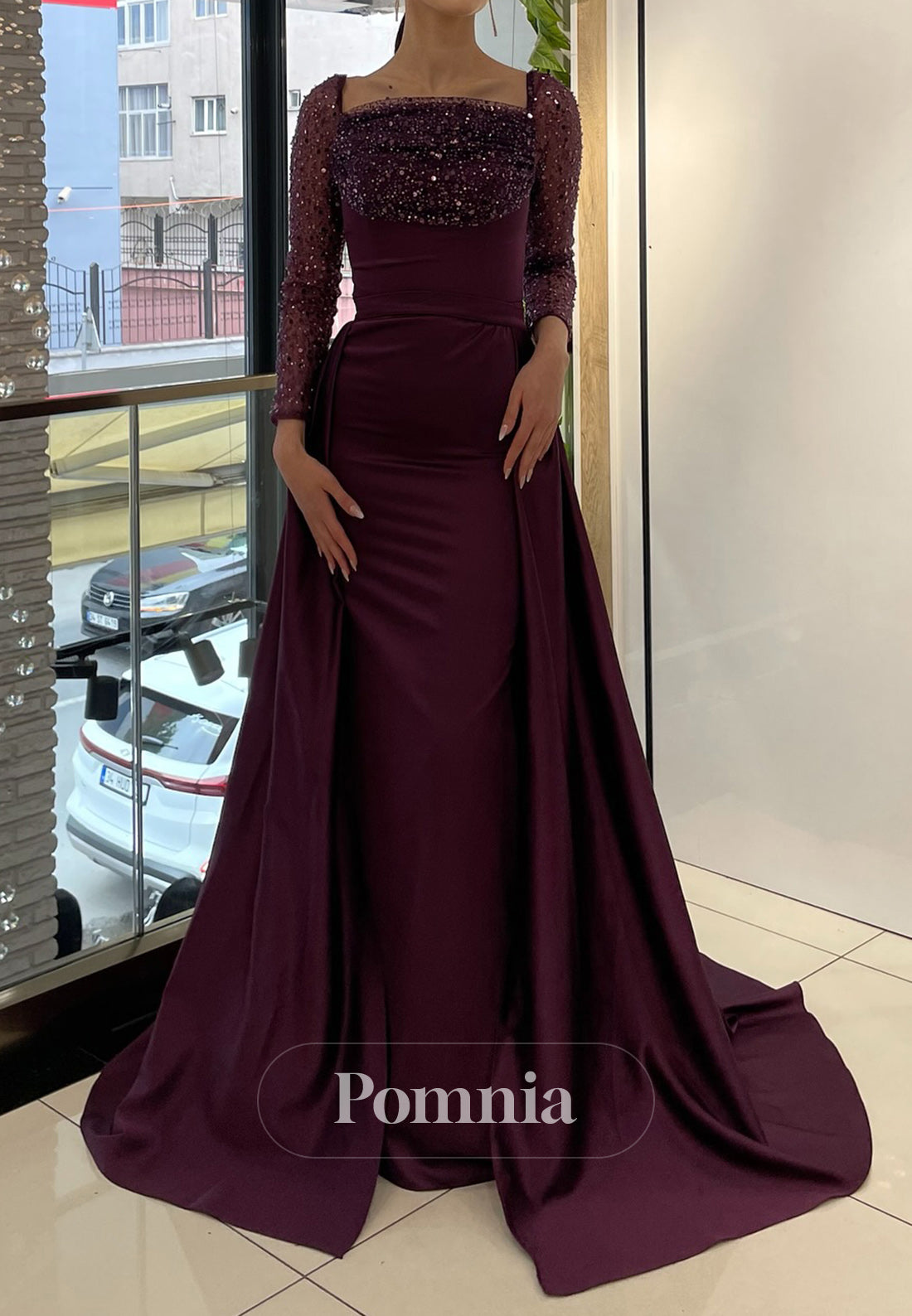 Charming A-Line Long Sleeves Scoop Removable Train Evening Dress