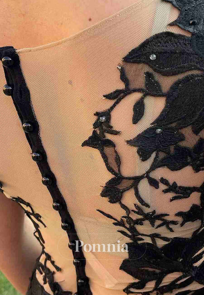 Classy Black Deep V-Neck Lace Appliques Mermaid Formal Prom Dress