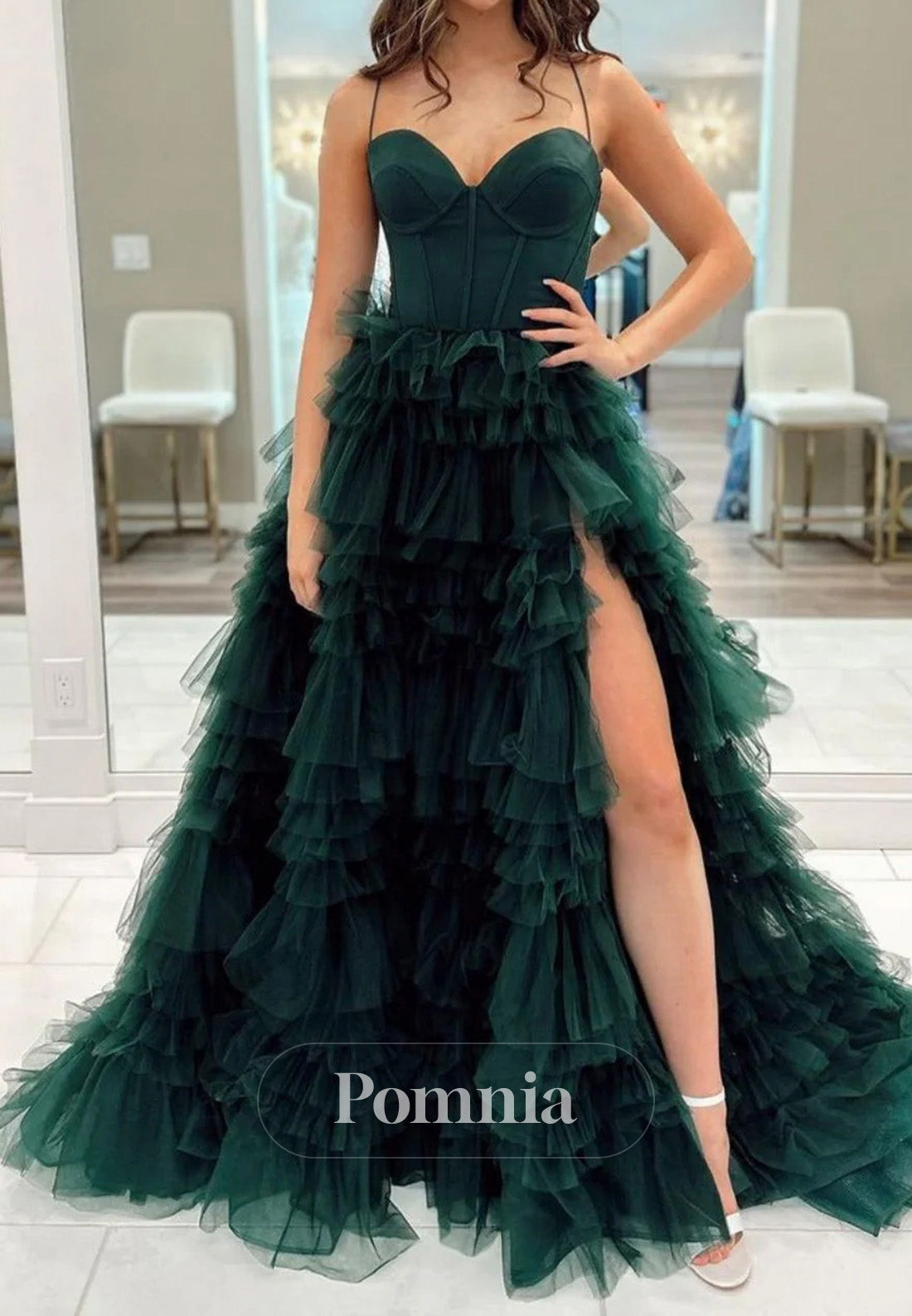 Dark Green A-Line Spaghetti Straps Long Tulle Prom Dress