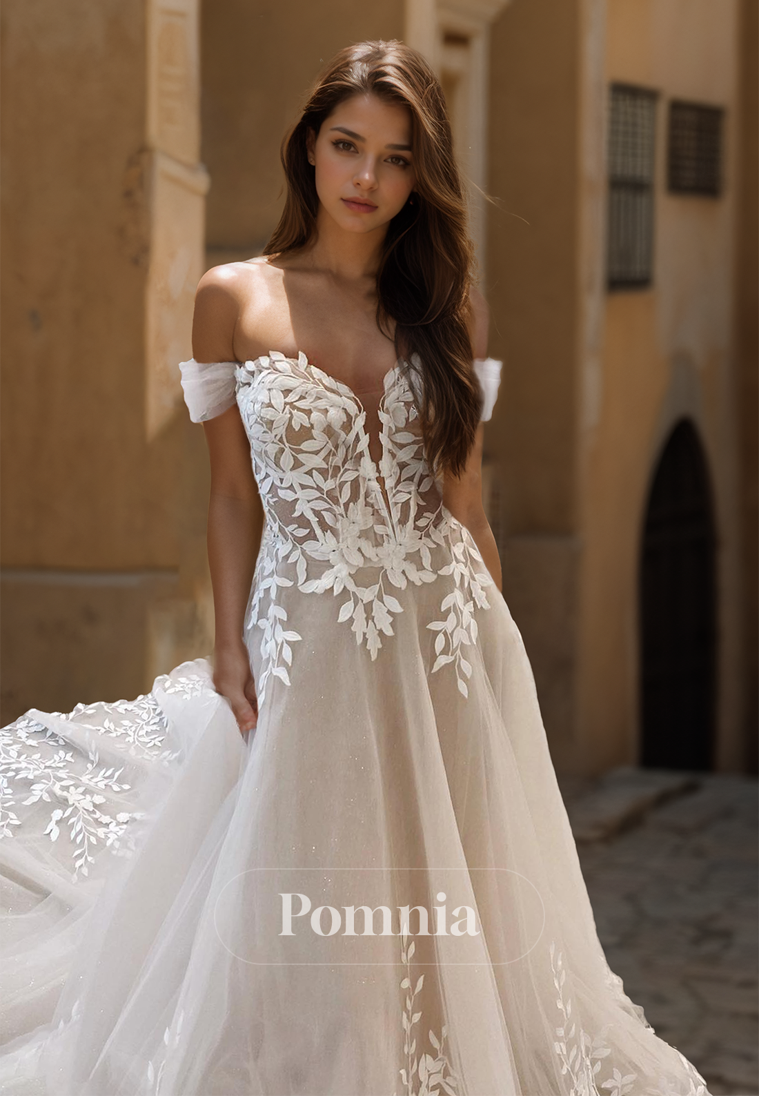 A-Line Sweetheart Floral Appliques Empire-Waist Lace Wedding Dress