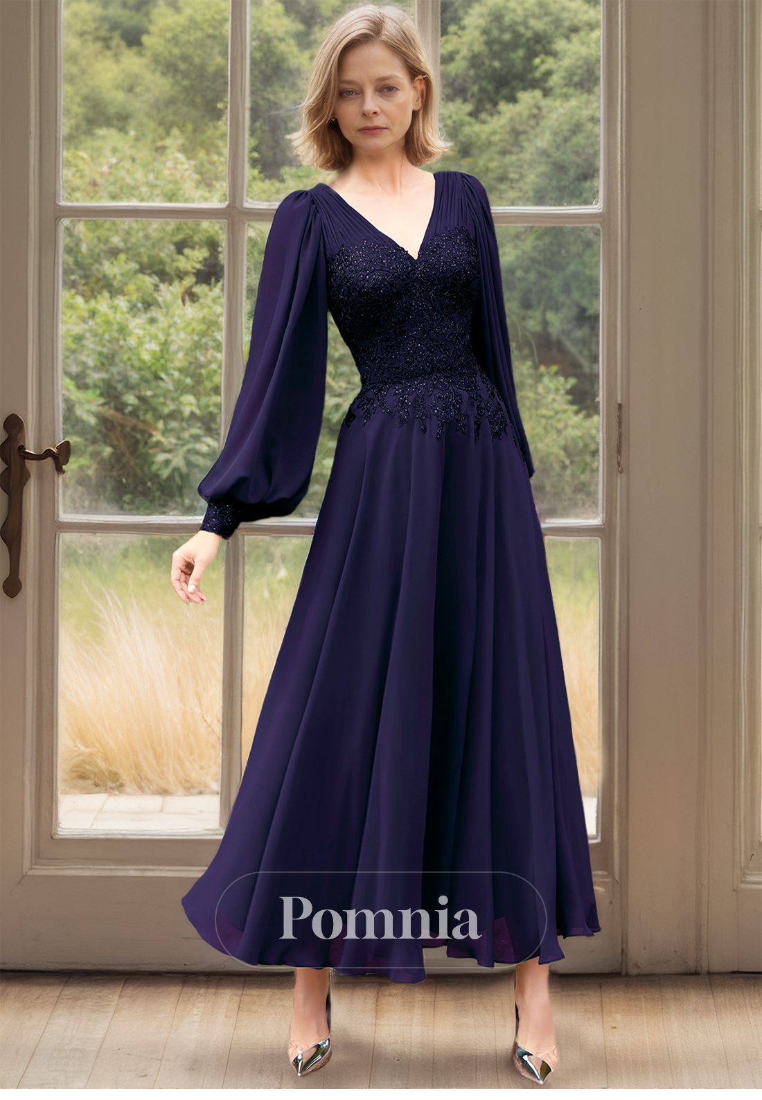 Simple Long Sleeves V-Neck Corset Appliques Chiffon Mother of the Bride Dress