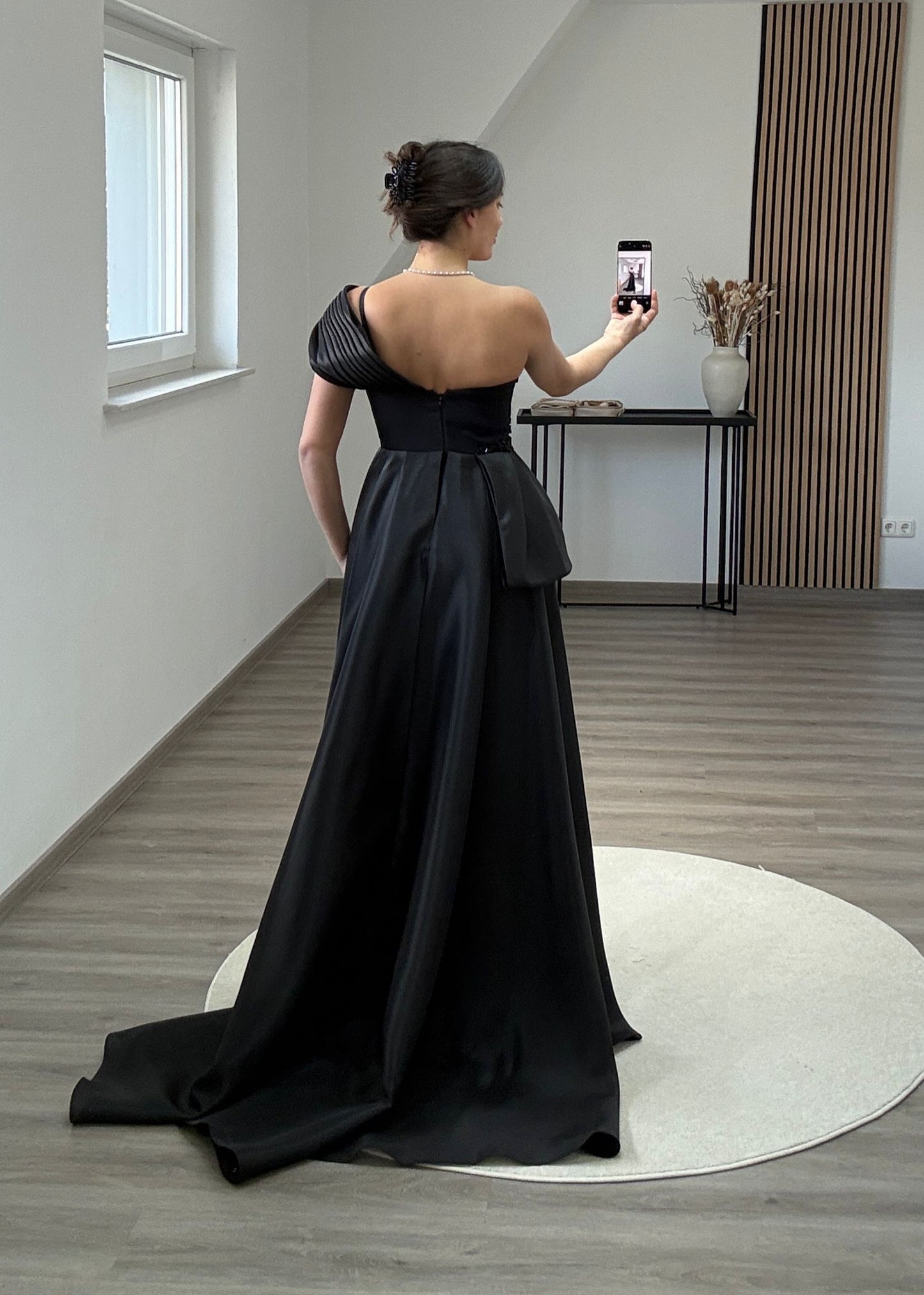 Black Sleeveless Sequins Corset Evening Dress