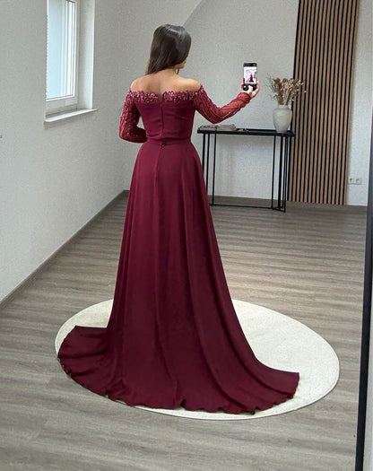 Long Sleeves Scoop Backless Evening Dress