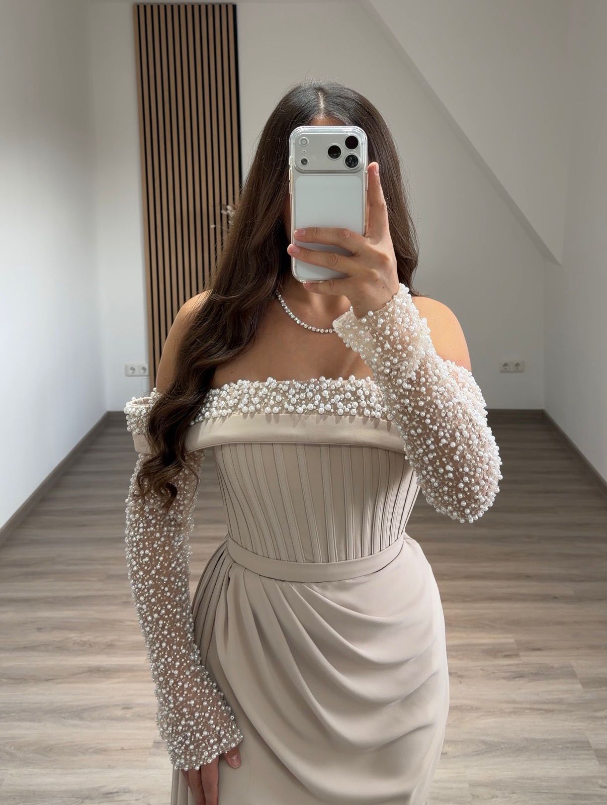 Long Sleeves Scoop Sequins Evening Dress