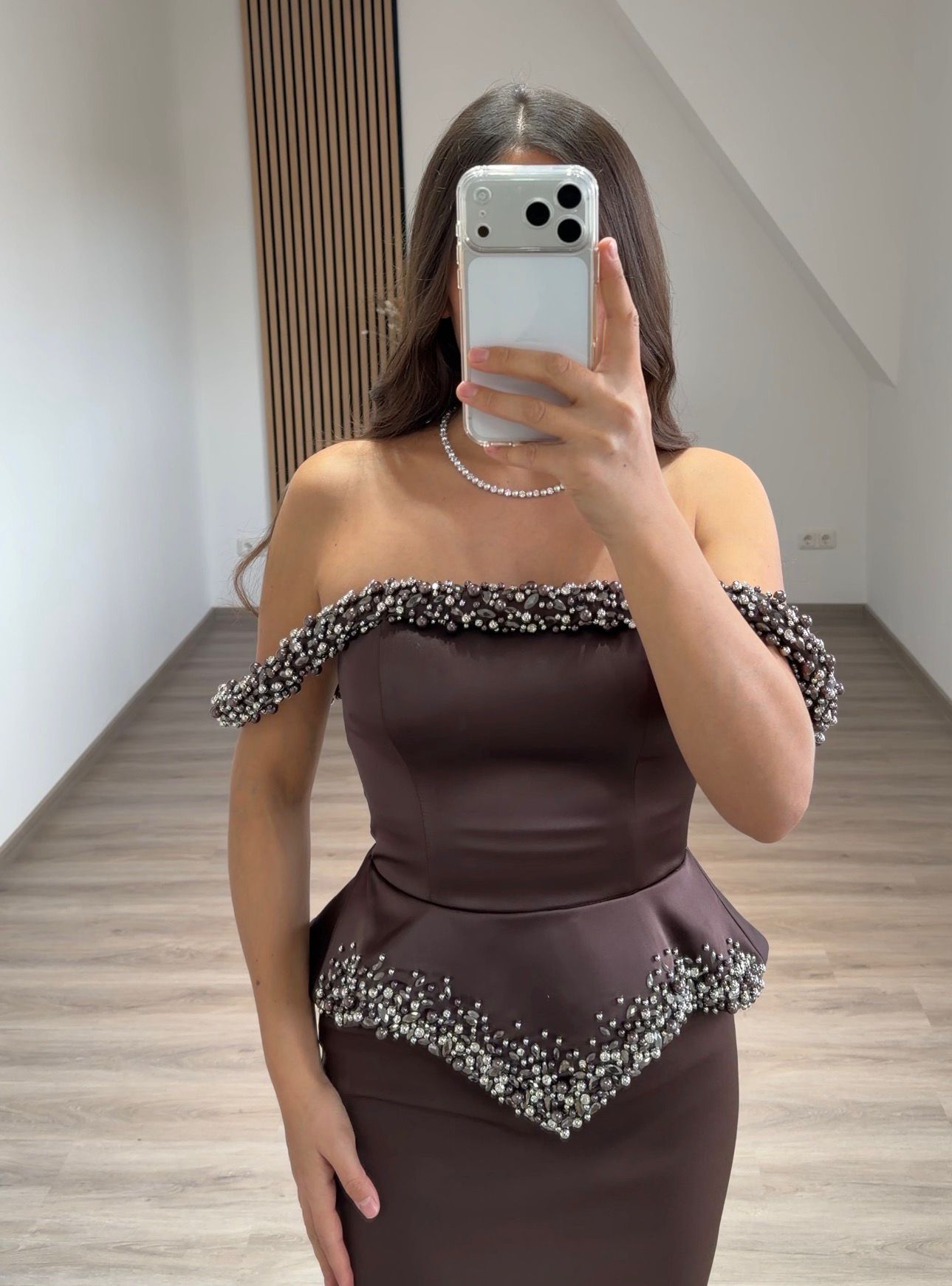 Sleeveless Beads Ruched Formal Dress