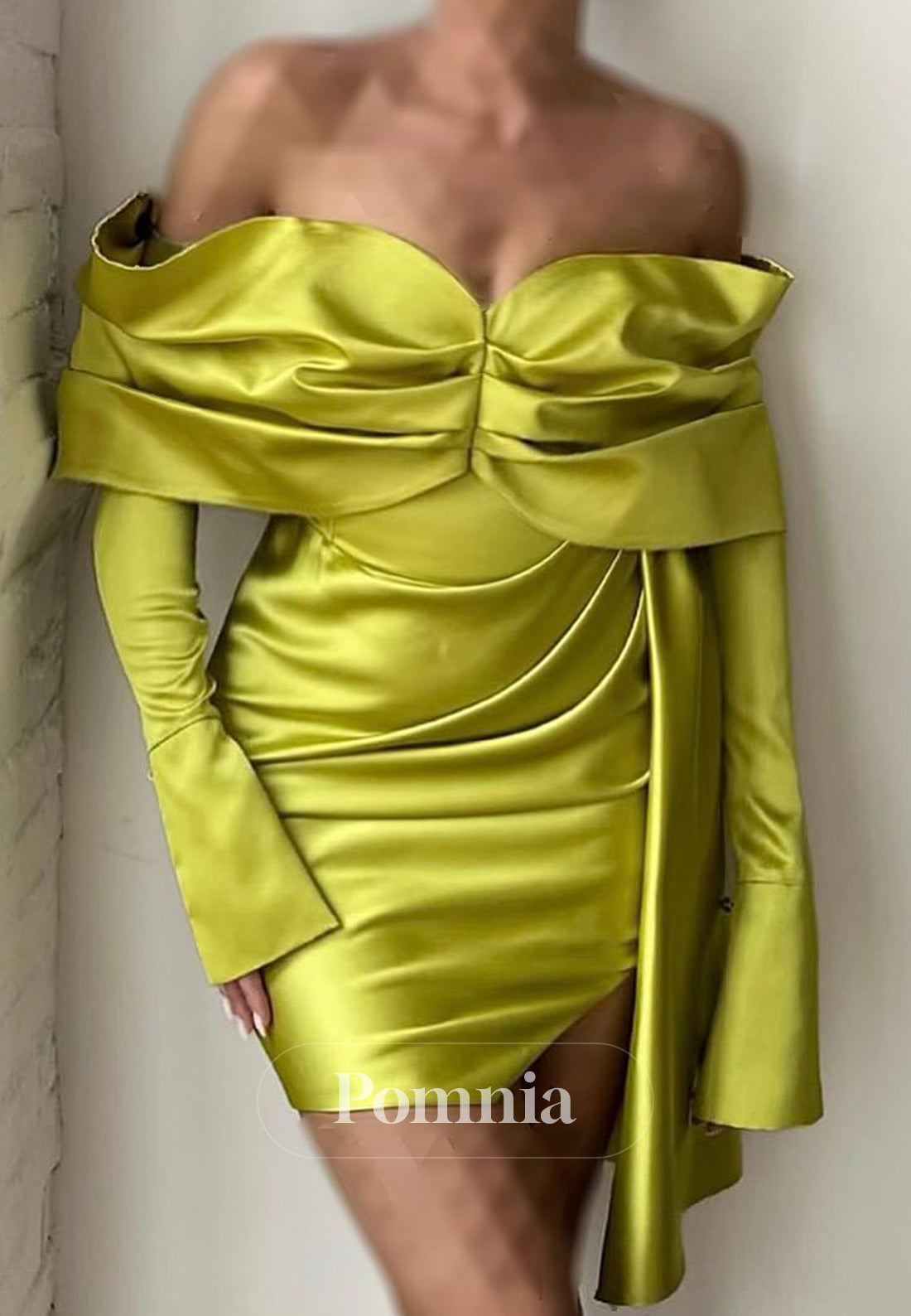 Long Sleeves Off-Shoulder Ruched Short Prom Dress
