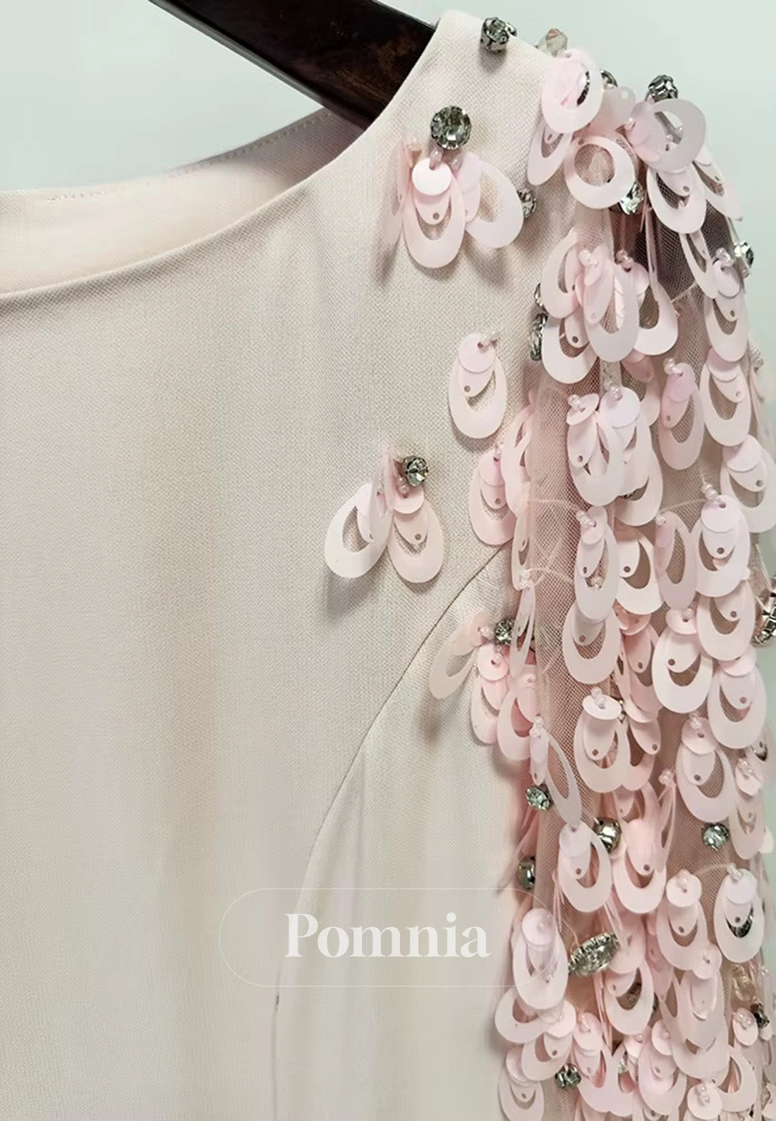 Elegant Long Sleeves Scoop Sequins A-Line Evening Dress