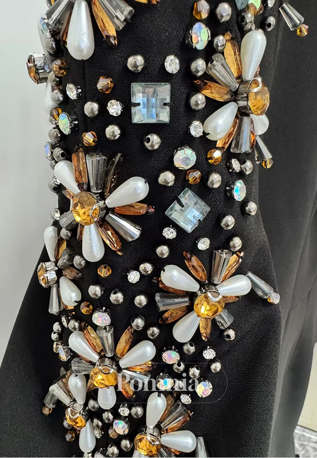 Simple Long Sleeves Scoop A-Line Sequins Evening Dress