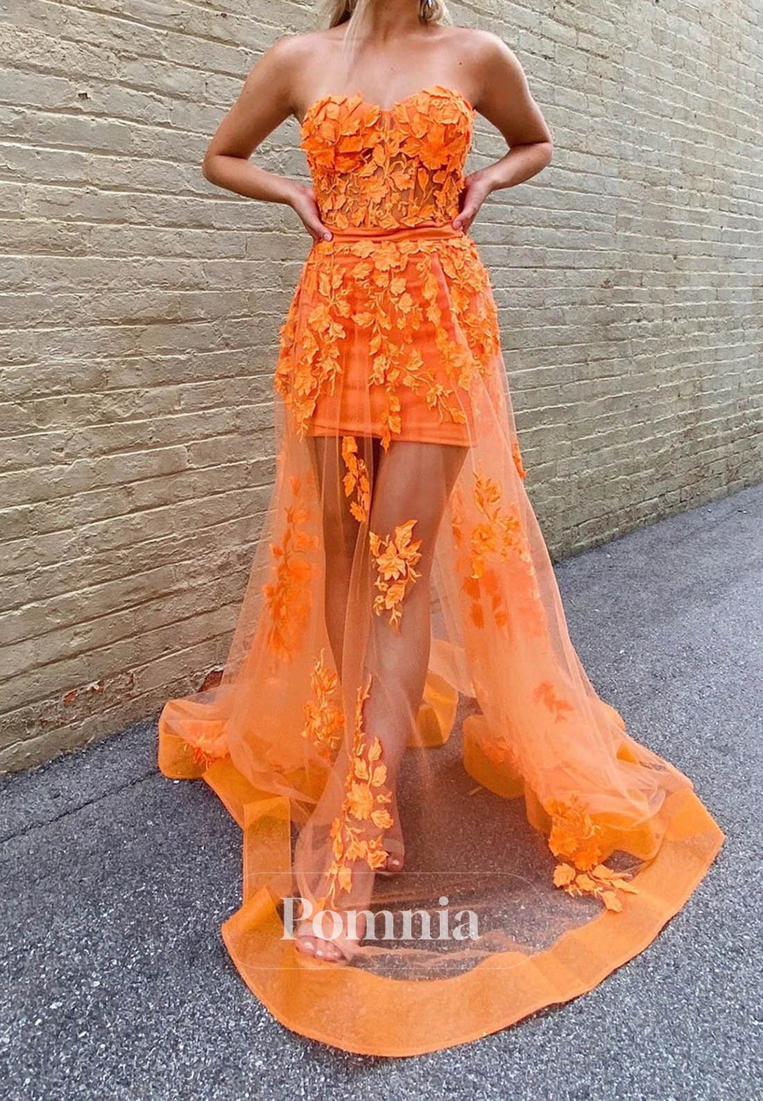 Orange A-Line 3D Floral Appliques Elegant Prom Dress