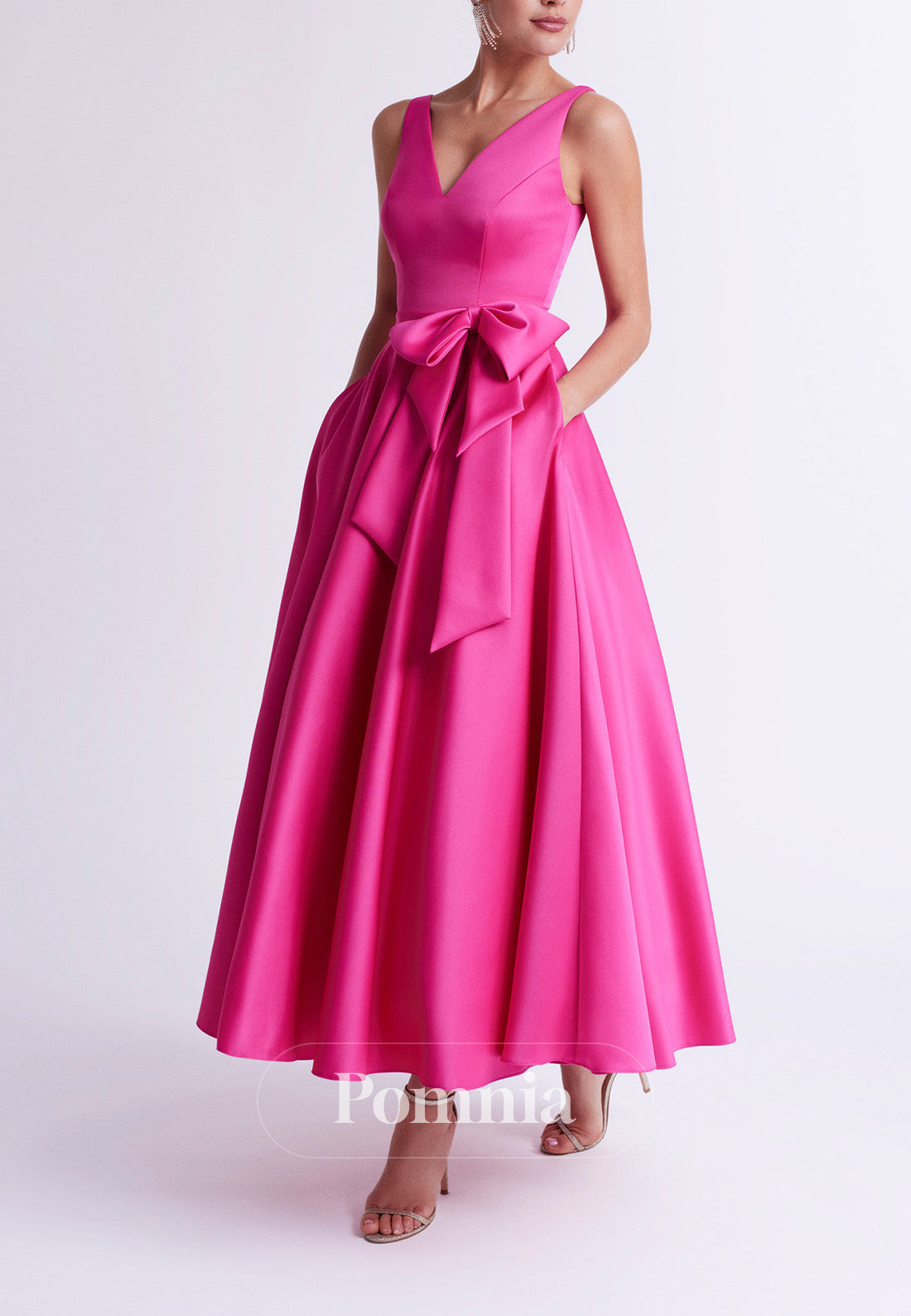 P9194 - A-Line Straps V-Neck Empire-Waist Sleeveless Pleated Cocktail Dress Wedding Guest Dress