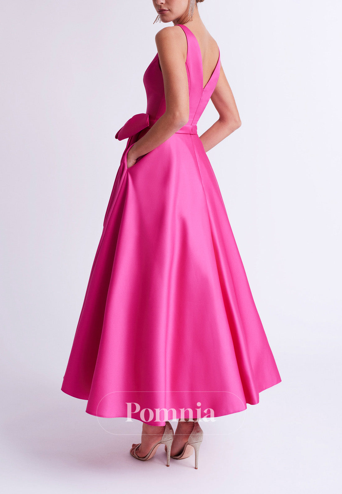 P9194 - A-Line Straps V-Neck Empire-Waist Sleeveless Pleated Cocktail Dress Wedding Guest Dress