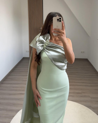 Elegant Sheath Off-Shoulder Ruched Floor-Length Satin Evening Dress