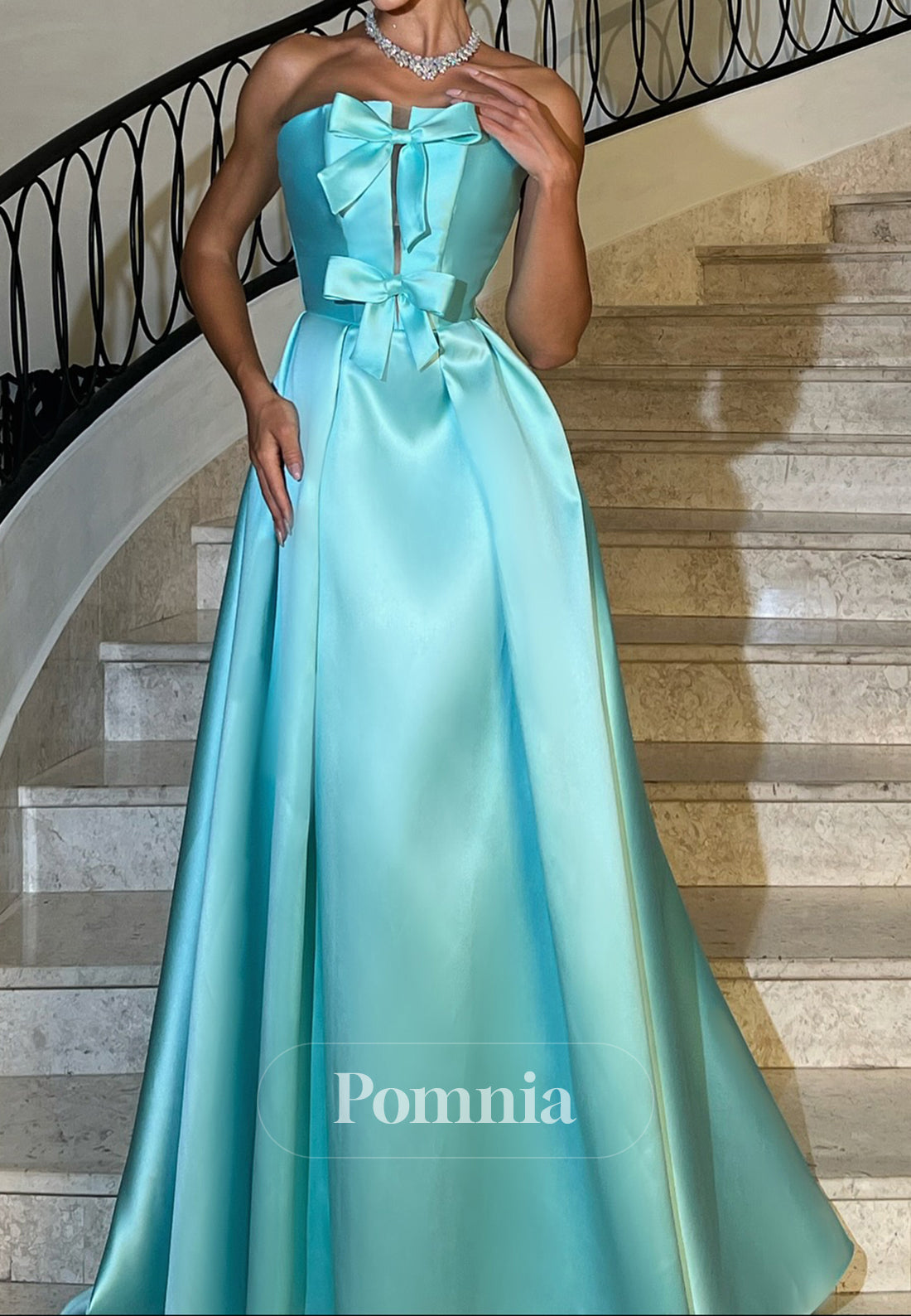 Pool A-Line Sleeveless Strapless Bowknot Prom Dress