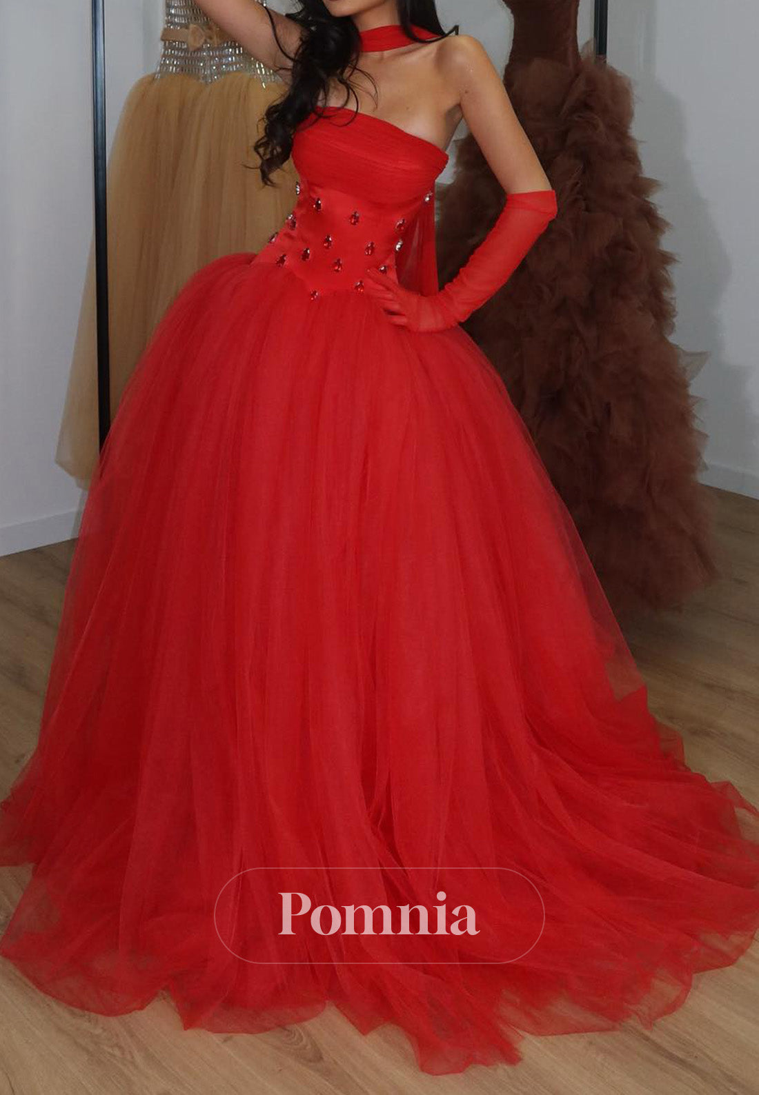 Red A-Line Sleeveless Strapless Lace Empire-Waist Prom Dress