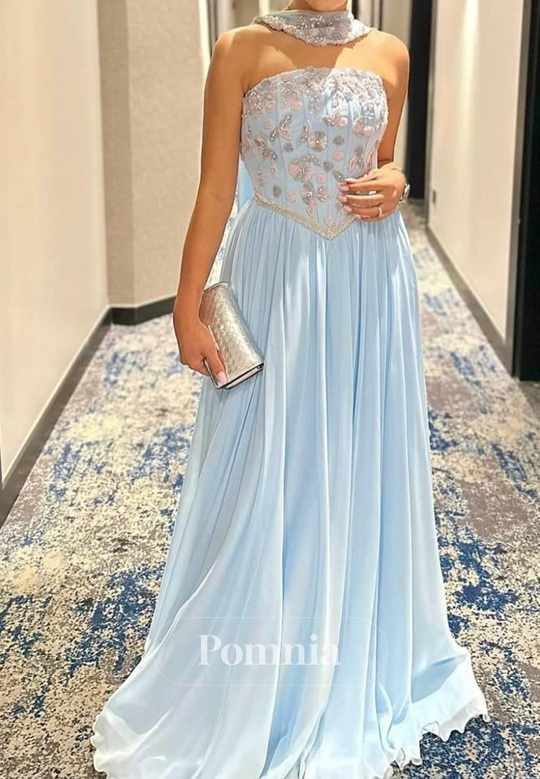 Sky Blue A-Line Sleeveless Strapless Appliques Prom Dress
