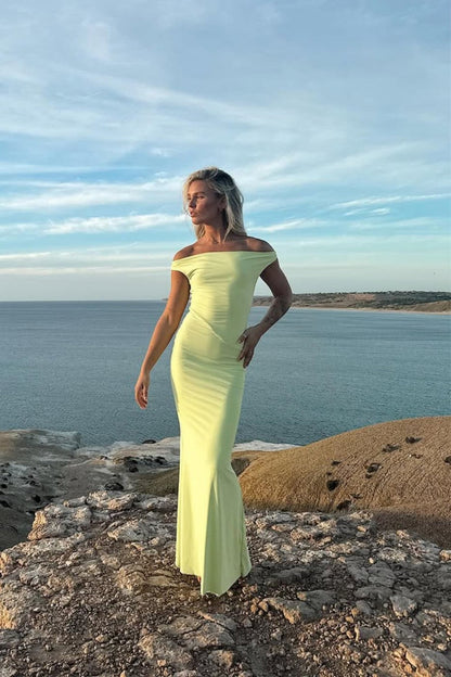 Sleek Pastel Yellow Off-Shoulder Mermaid Silhouette Prom Dress