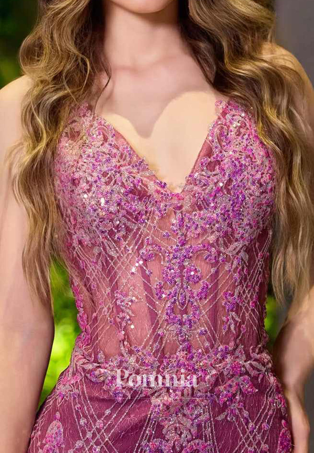 Stunning Purple Spaghetti Straps Appliqures Mermaid Long Prom Dress