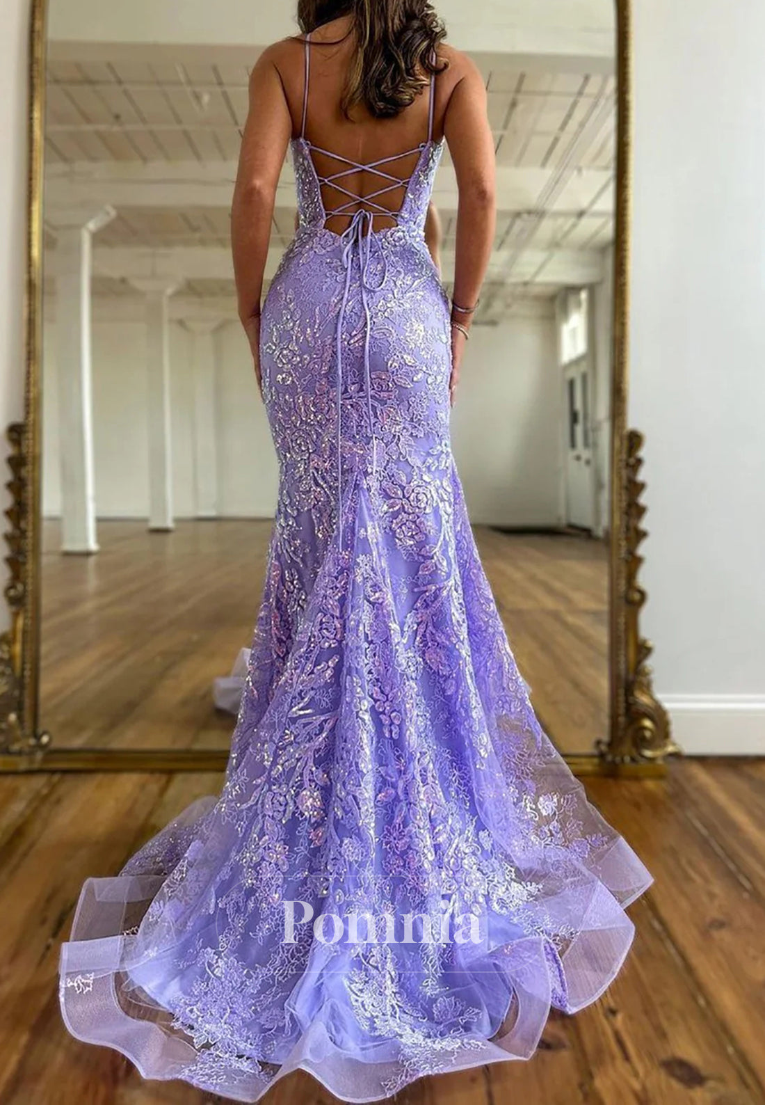 Sweet Lilac Spaghetti Straps Lace Up Long Corset Prom Dress With Appliques