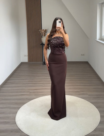 Sleeveless Beads Sweep Train Evening Dress