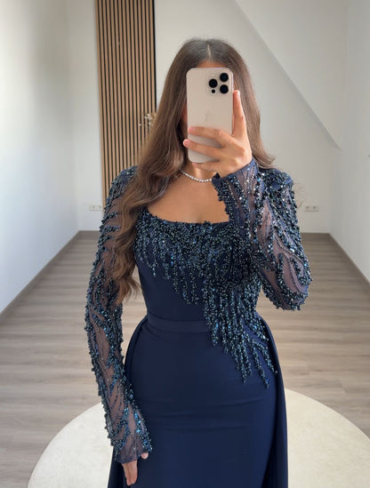 Long Sleeves Square Appliques Evening Dress