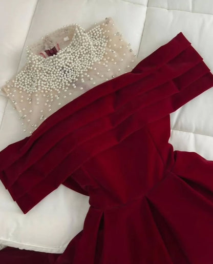 Burgundy High-Neck A-Line Prom Dress Off-the-Shoulder pleated