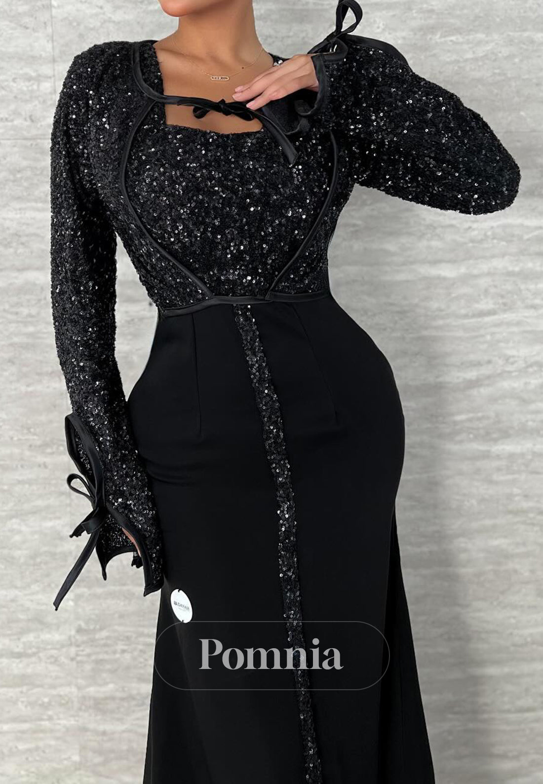 Black Long Sleeves V-Neck Sequins Corset Mermaid Evening Dress