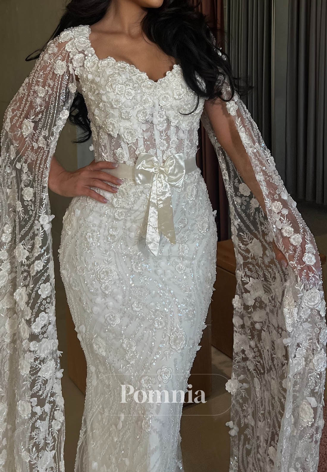 Long Sleeves Sweetheart Corset Tulle Sheath Wedding Dress