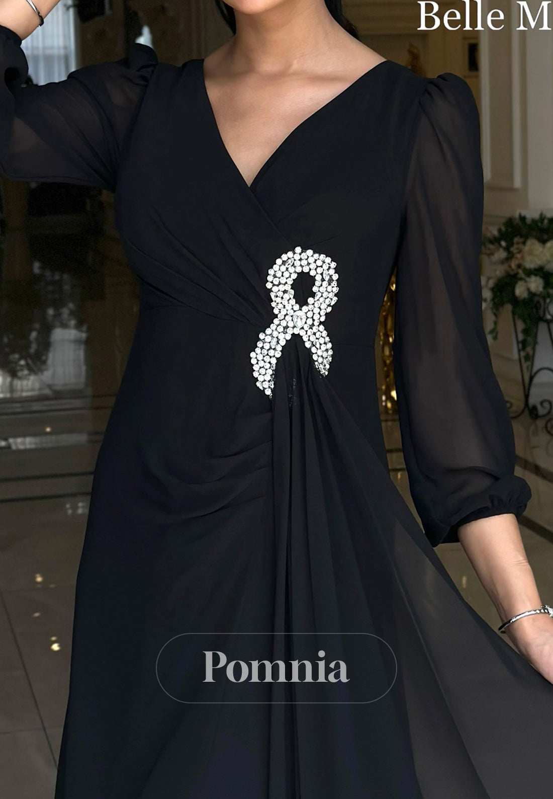 Black Long Sleeves V-Neck Beads Chiffon Mother of the Bride Dress
